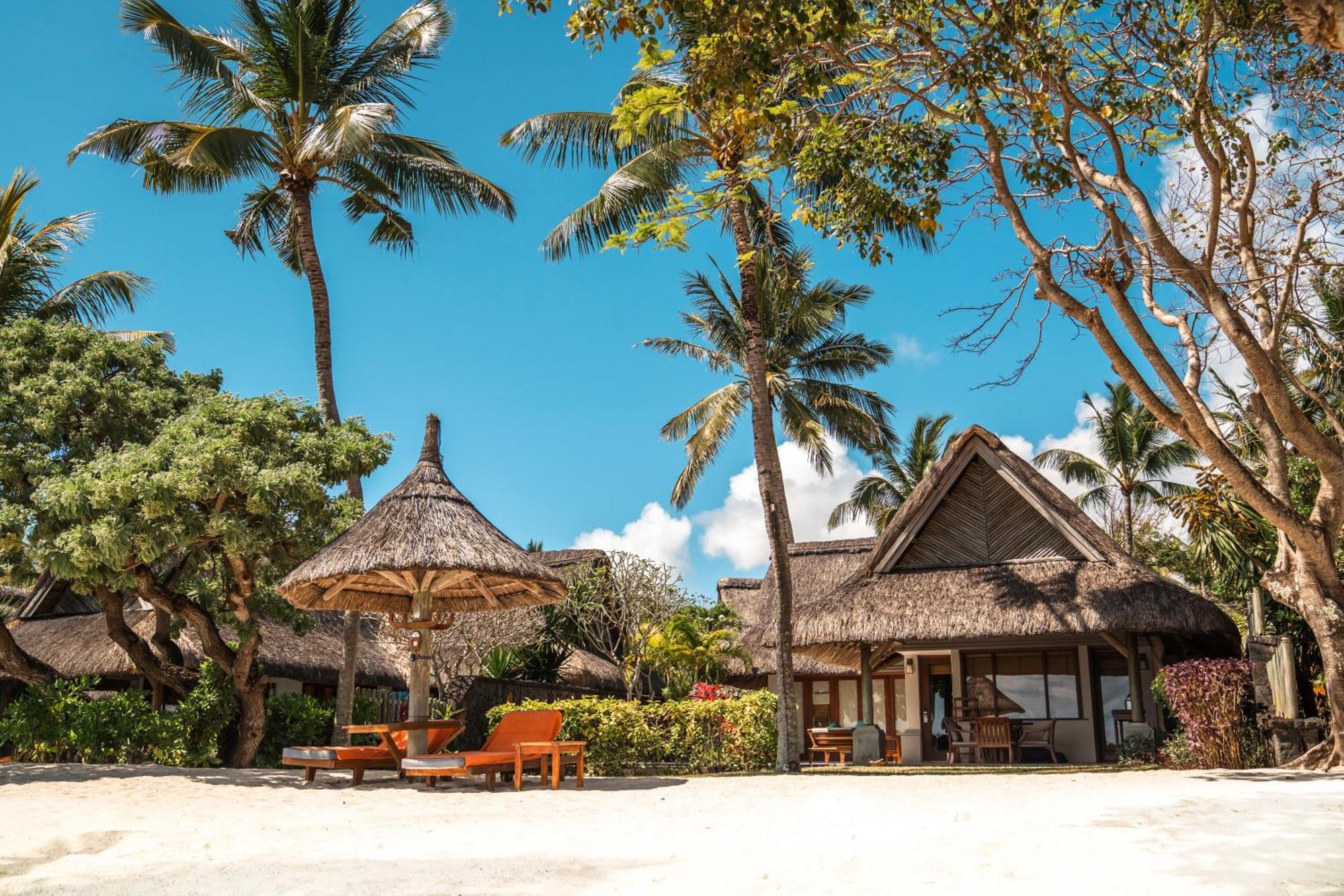 Constance Prince Maurice Посте-де-Флак Экстерьер фото Beach bungalows at the resort